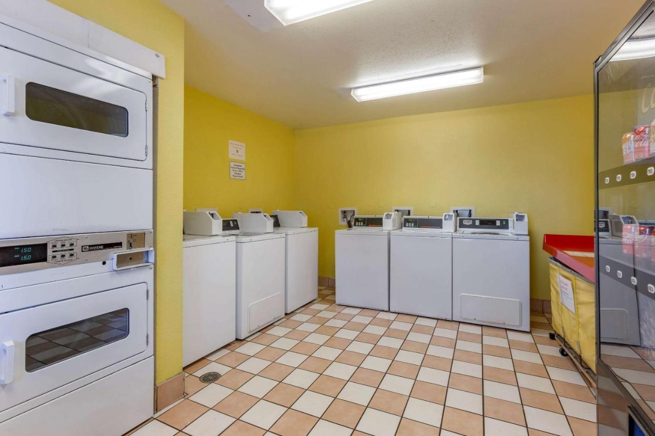 Suburban Studios Albuquerque Midtown - University Zewnętrze zdjęcie