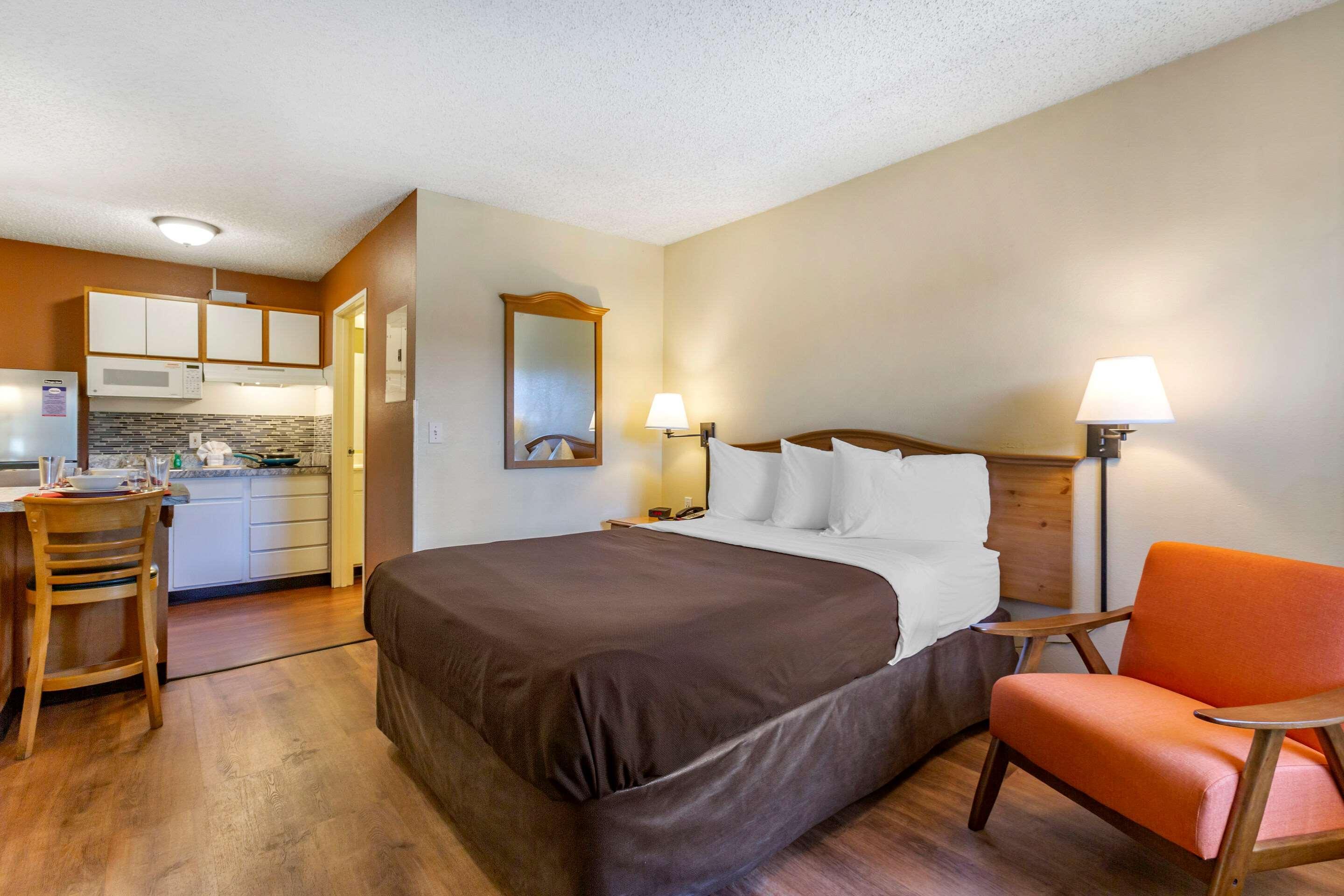 Suburban Studios Albuquerque Midtown - University Zewnętrze zdjęcie