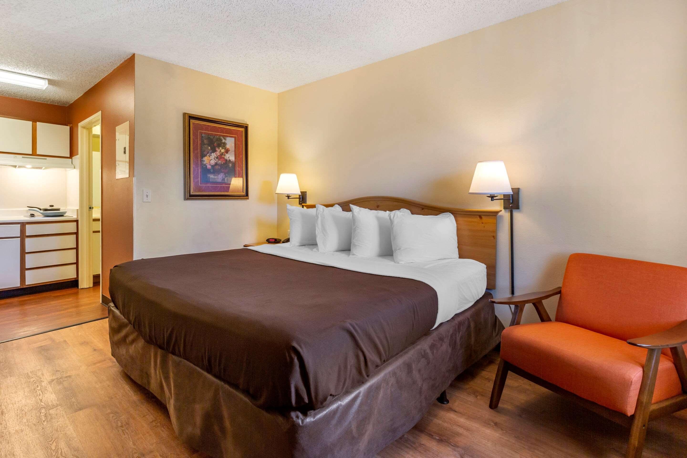 Suburban Studios Albuquerque Midtown - University Zewnętrze zdjęcie