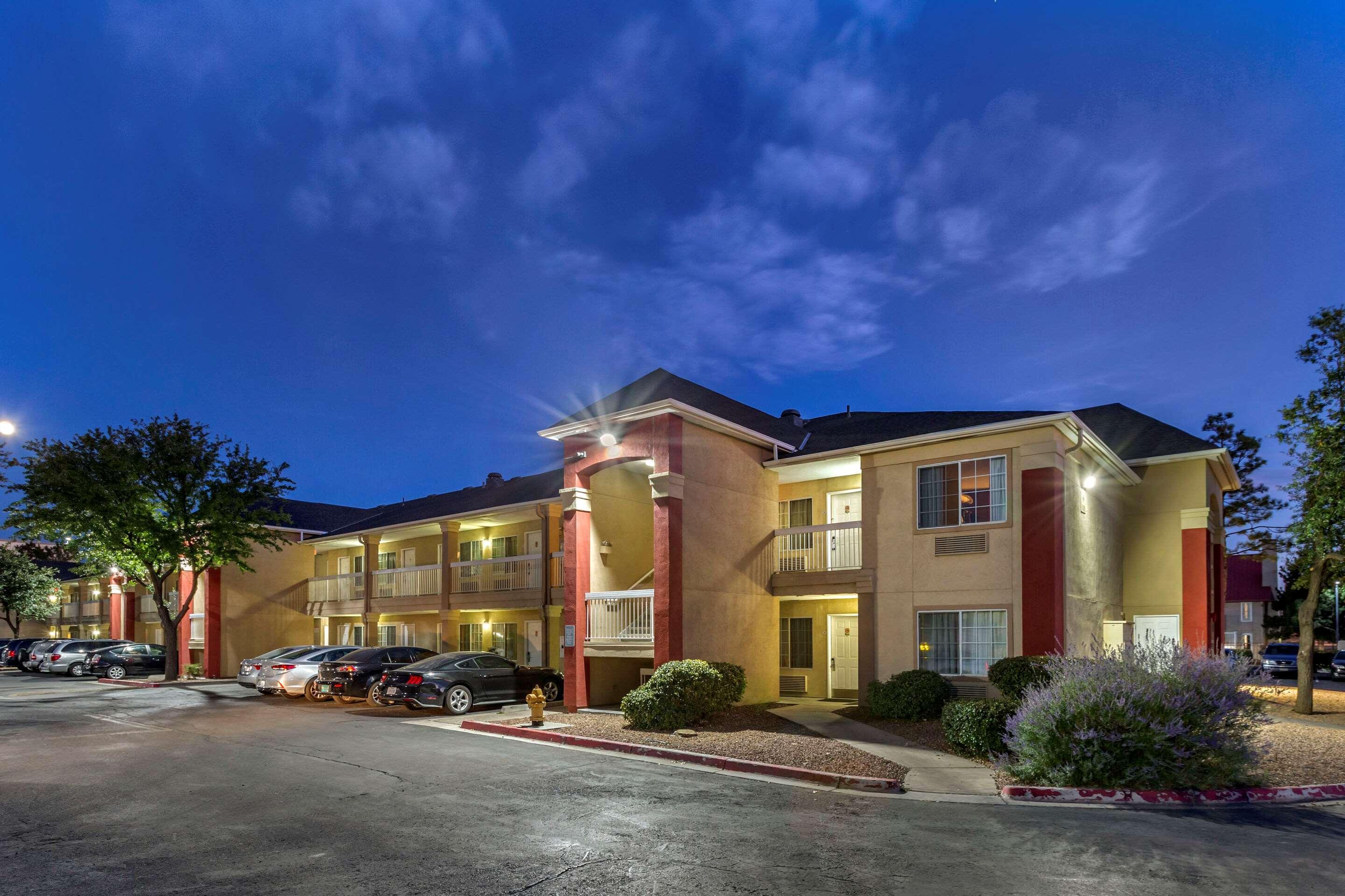 Suburban Studios Albuquerque Midtown - University Zewnętrze zdjęcie